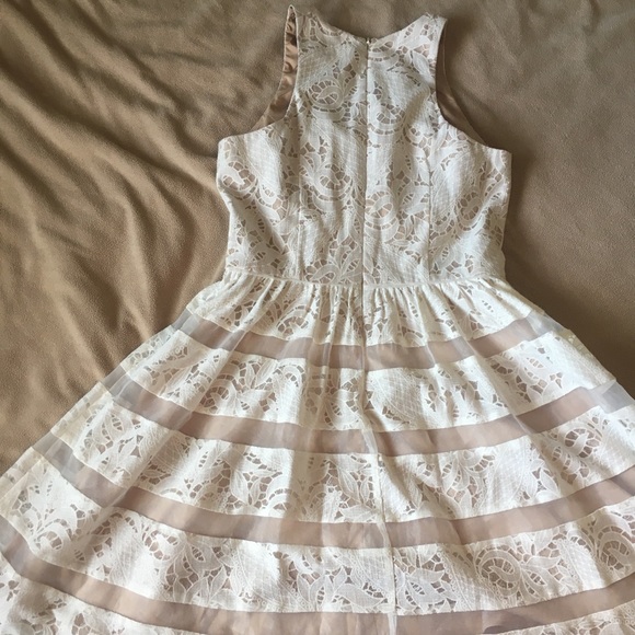 Aidan Mattox lace dress - Picture 2 of 2